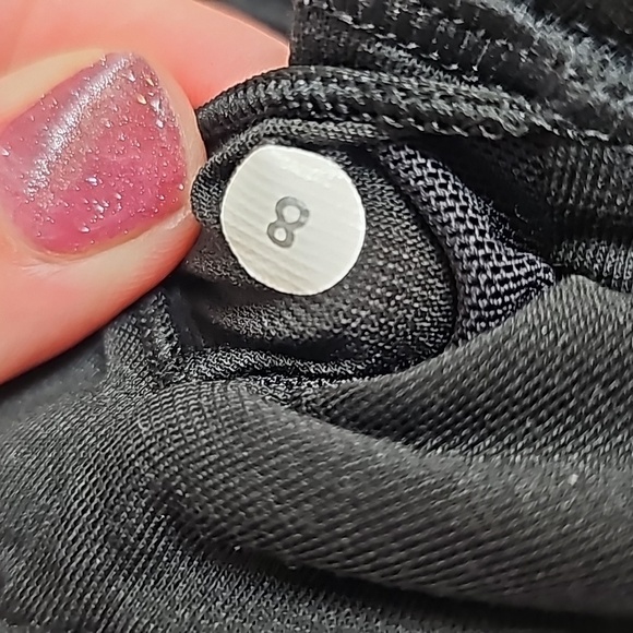 Lululemon Kanto Catch Me Windy Blooms Regal Plum Dot Racerback Top - Size 8 - Picture 9 of 10